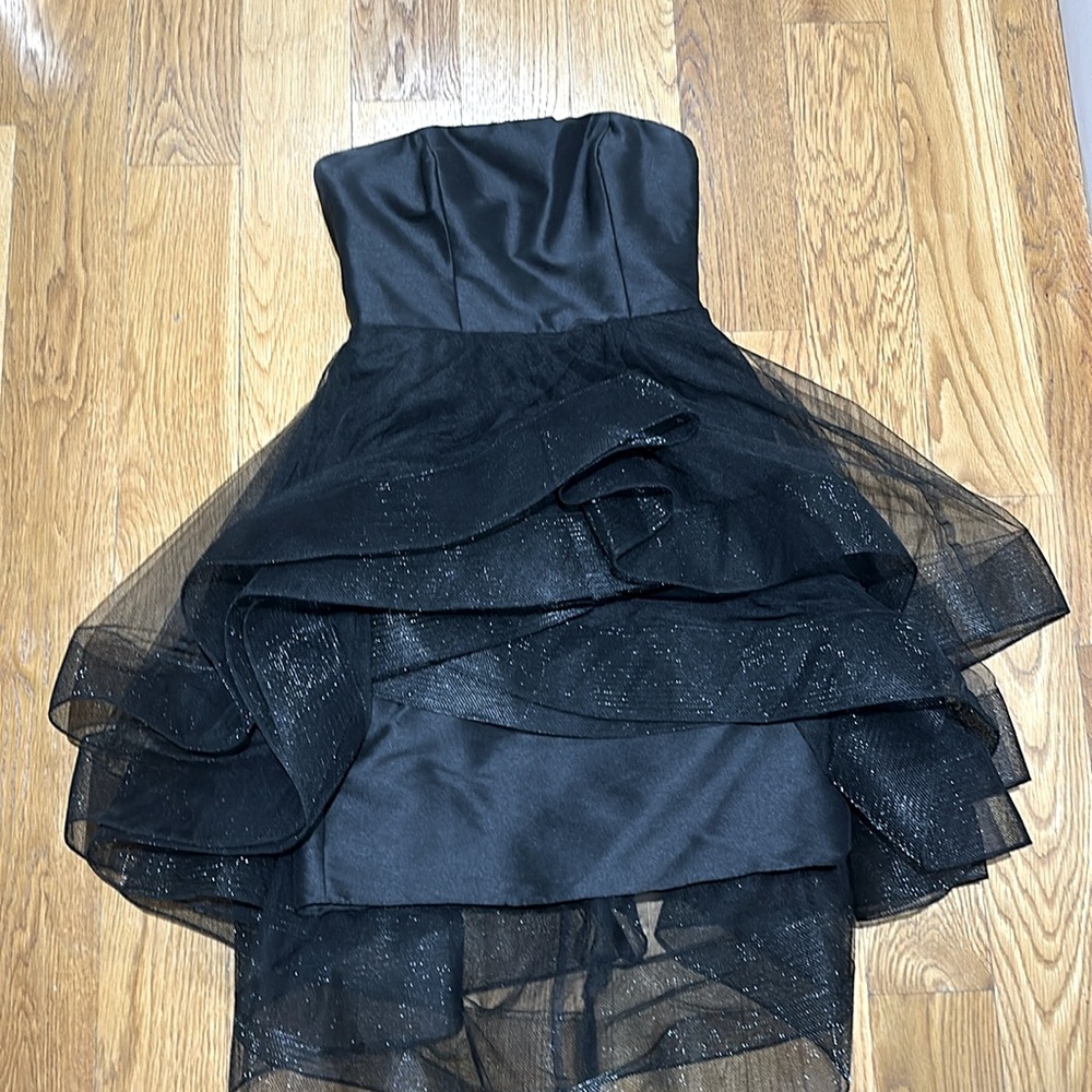 ML Monique lhuillier black cocktail dress
